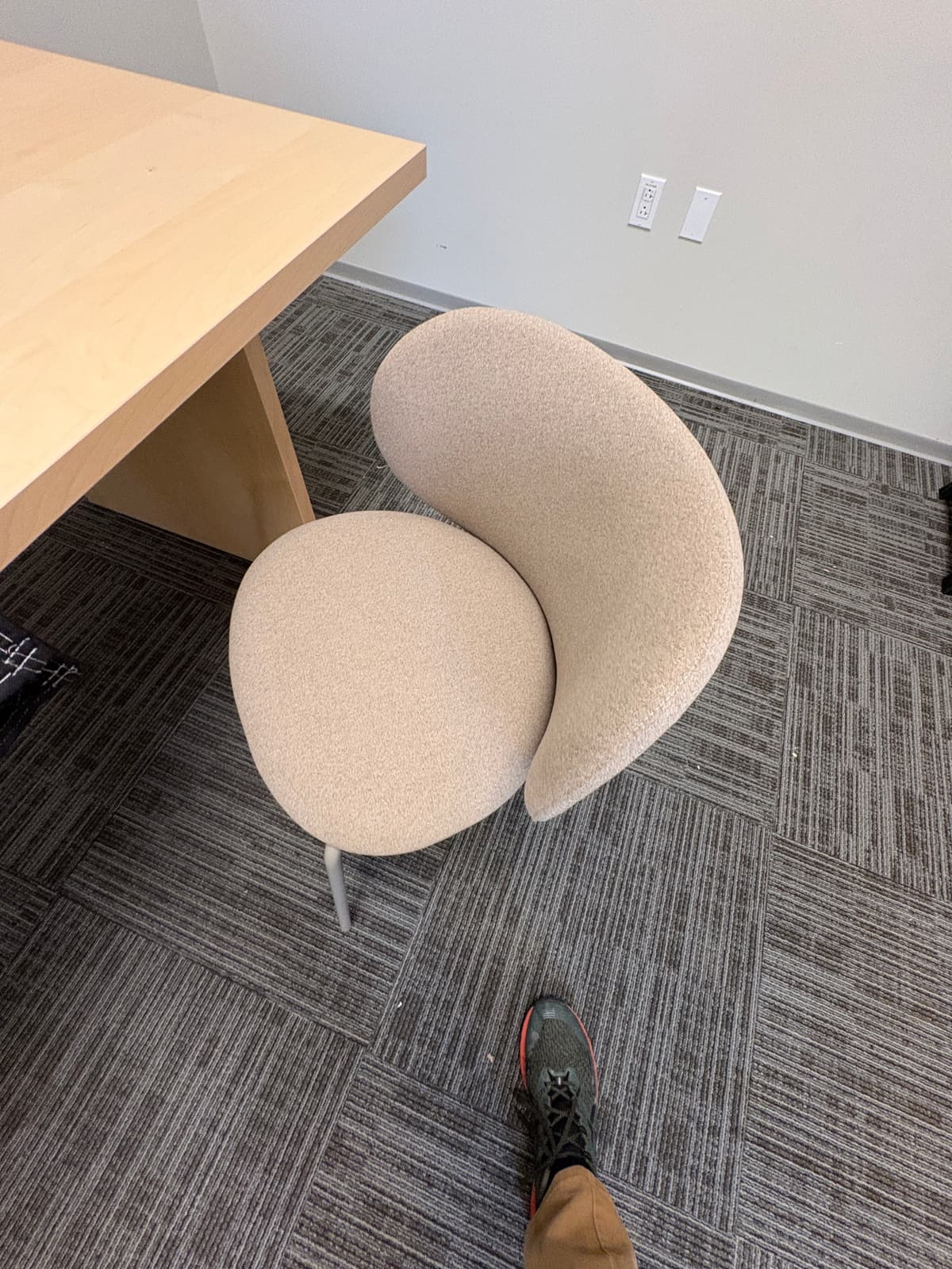 KRYLBO Chair Assembly Service