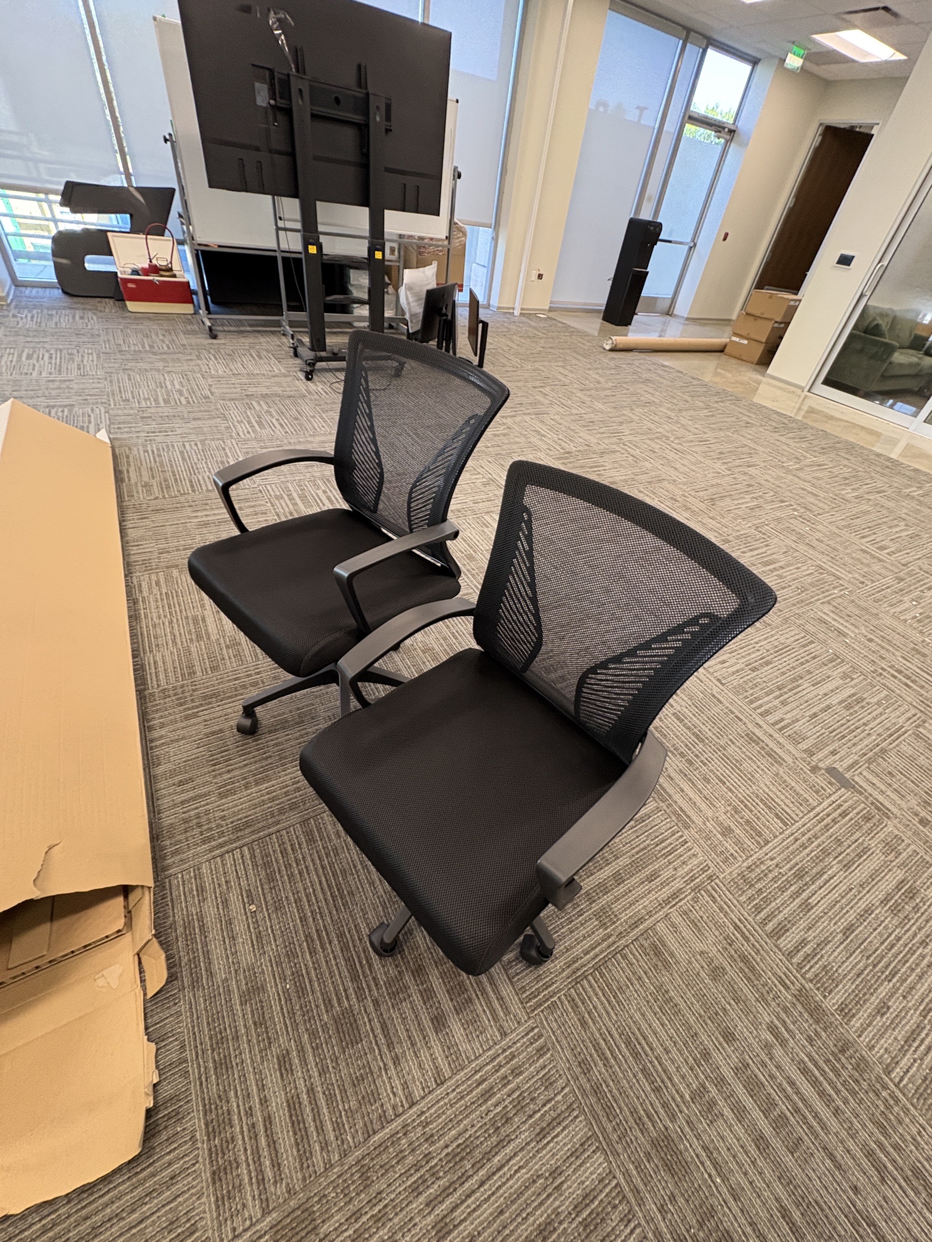 Office Chair Assembly